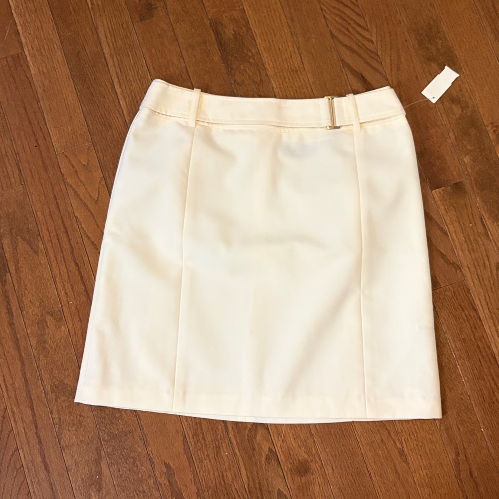 New York & Company White City Stretch Skirt